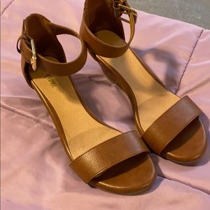 Fioni Wedge Sandal Heel